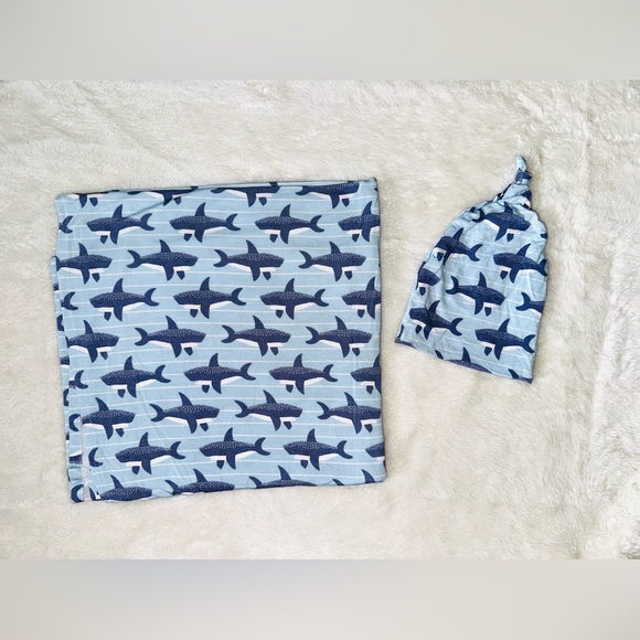 🦈LS OG Shark Swaddle Set🦈 - Picture 3 of 10